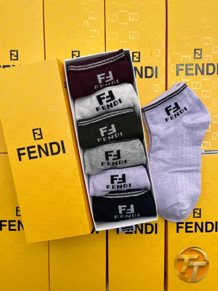FENDİ ÇORAP