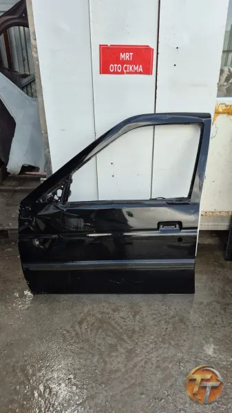 Ford escord sol ön kapı