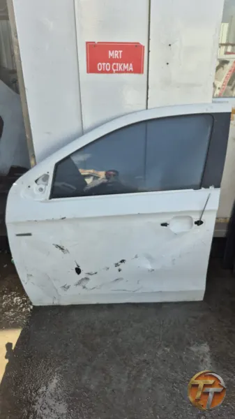 Peugeot 301 sol ön kapı