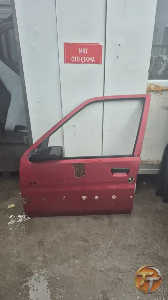 Peugeot 106 sol ön kapı