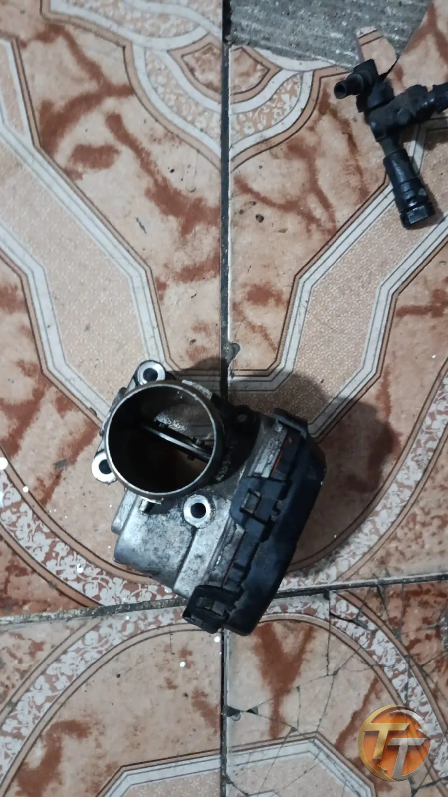 Ford courier gaz kelebeği