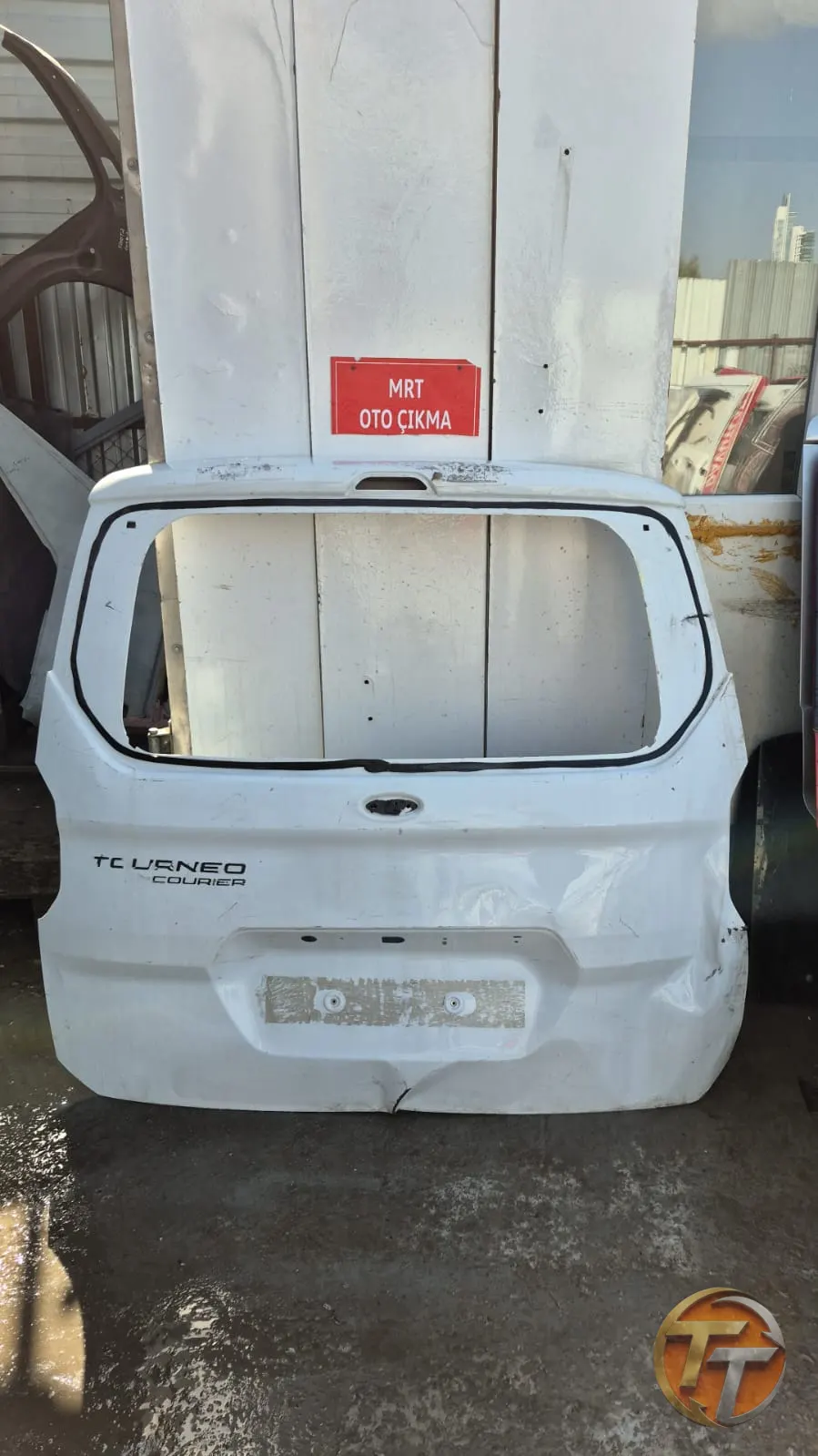 Ford tourneo courier bagaj