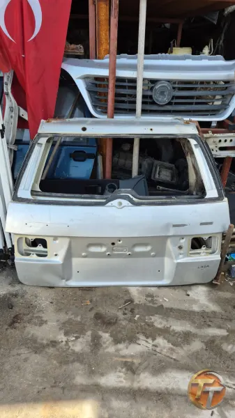 Lada vega bagaj