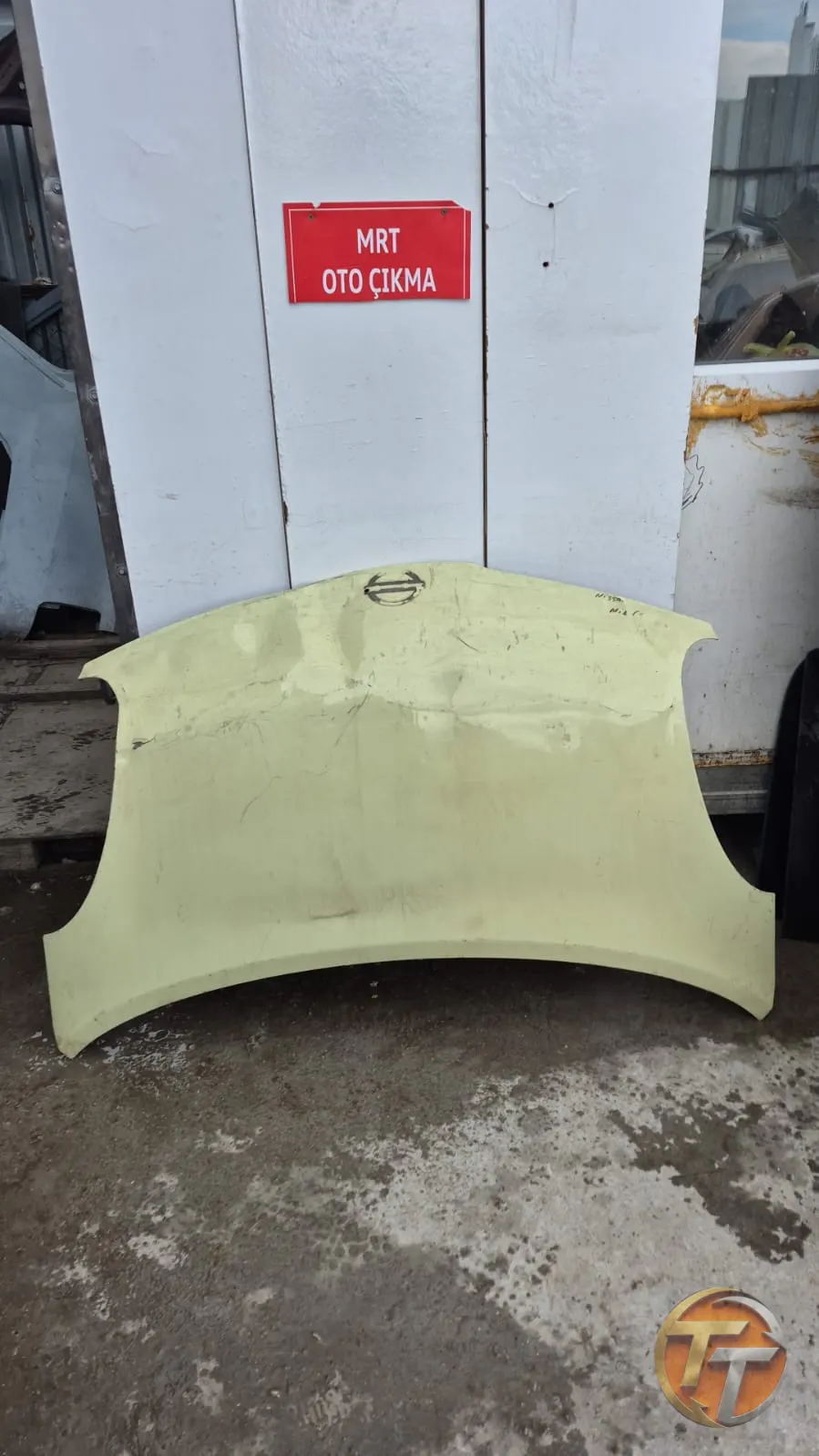 Nissan micra kaput