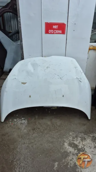 Ford fiesta kaput
