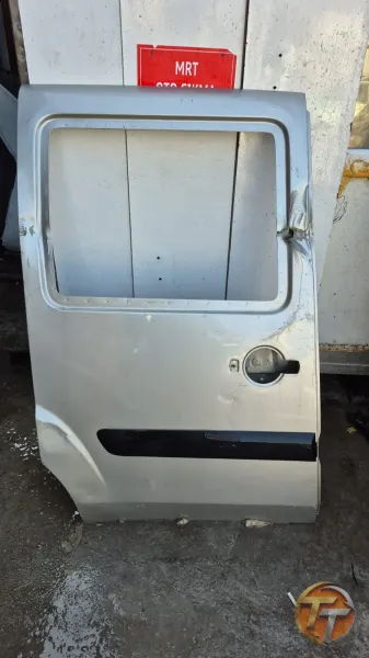 Fiat doblo surgulu kapı6000