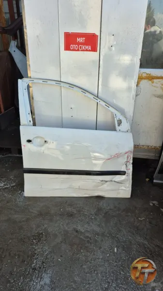 Volkswagen polo sağ ön kapı