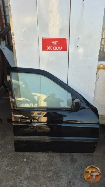 Ford escort sağ ön kapı