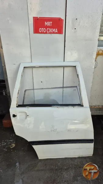 Fiat uno sag arka kapı