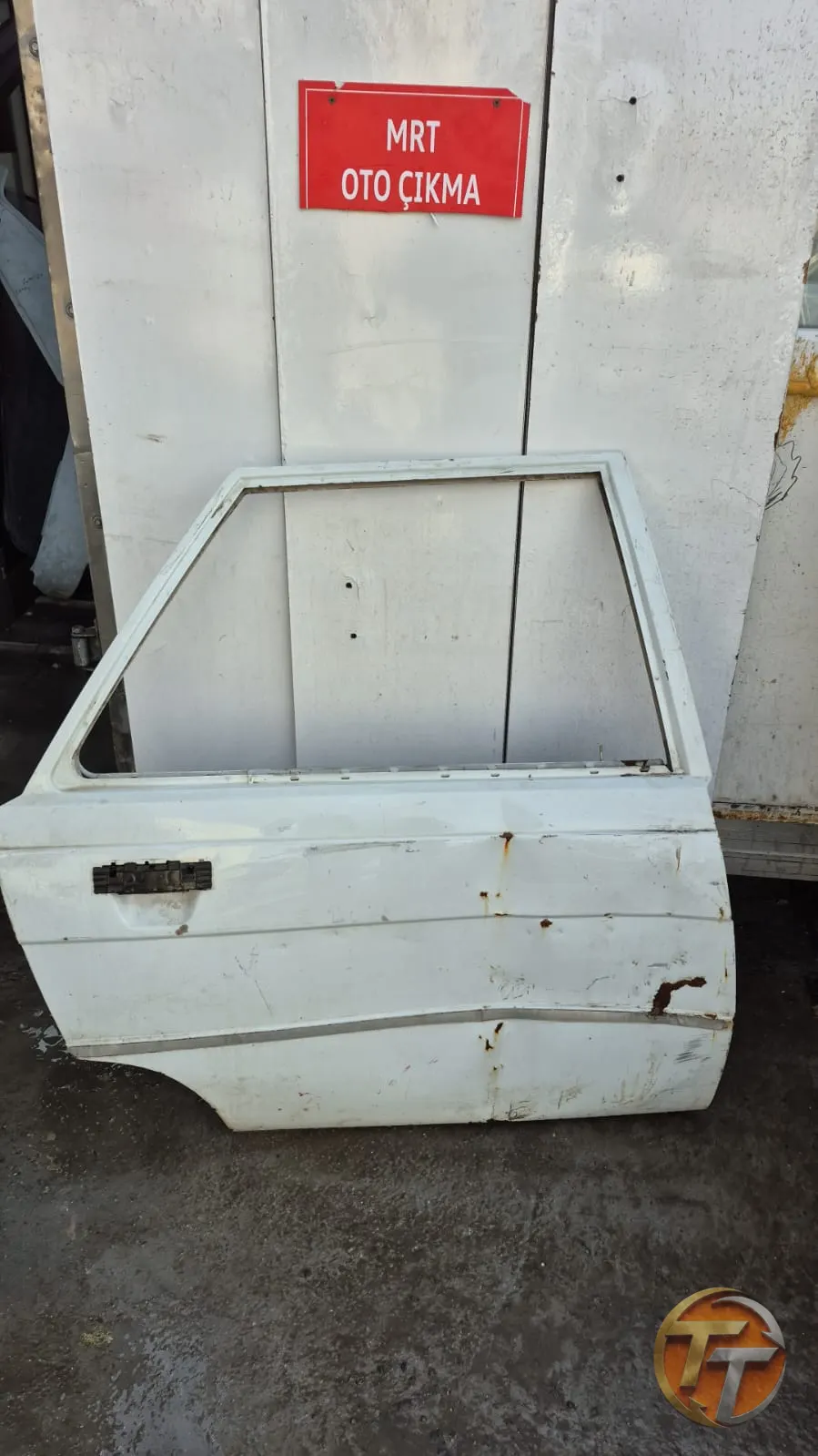 Renault 9 sag arka kapı