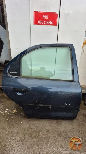 Ford mondeo dolu sag arka kapı