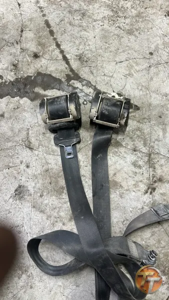 Dacia’da 40 sağ sol emniyet kemeri