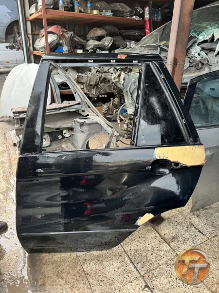 Bmw X5 sol arka kapı