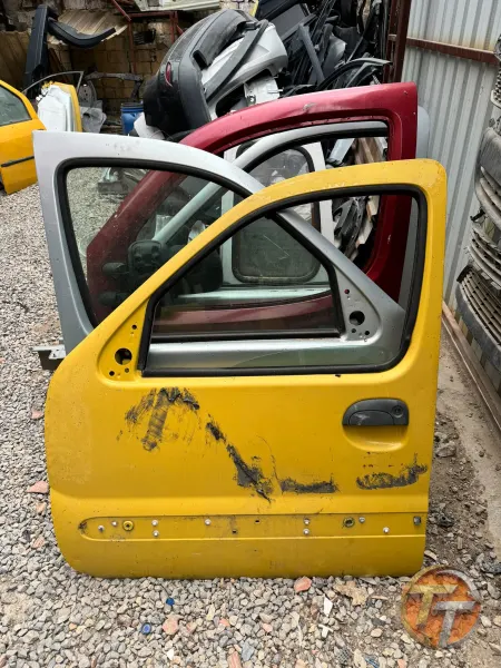 Renault kangoo sol ön kapı