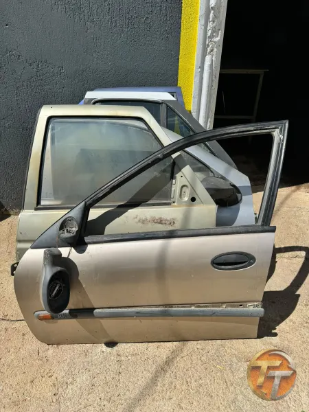 Renault laguna sol ön kapı