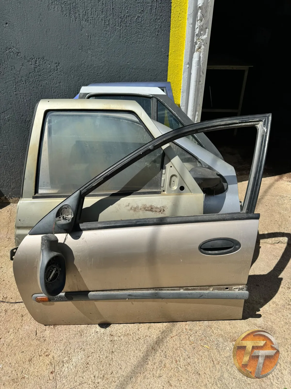 Renault laguna sol ön kapı