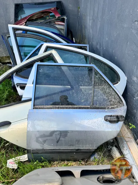 Fiat tofaş sol arka kapı