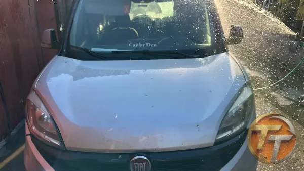 Fiat Doblo ön kaput