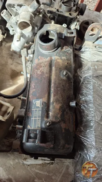 Renault 9 silindir kapagı