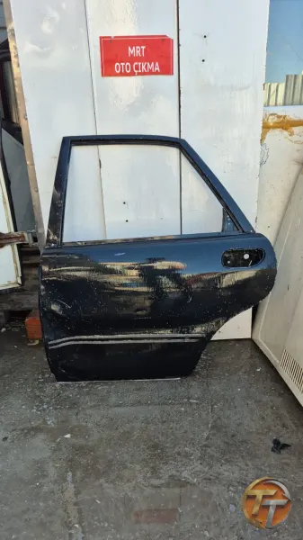 Mazda 6.26 sol arka kapı 3000tl