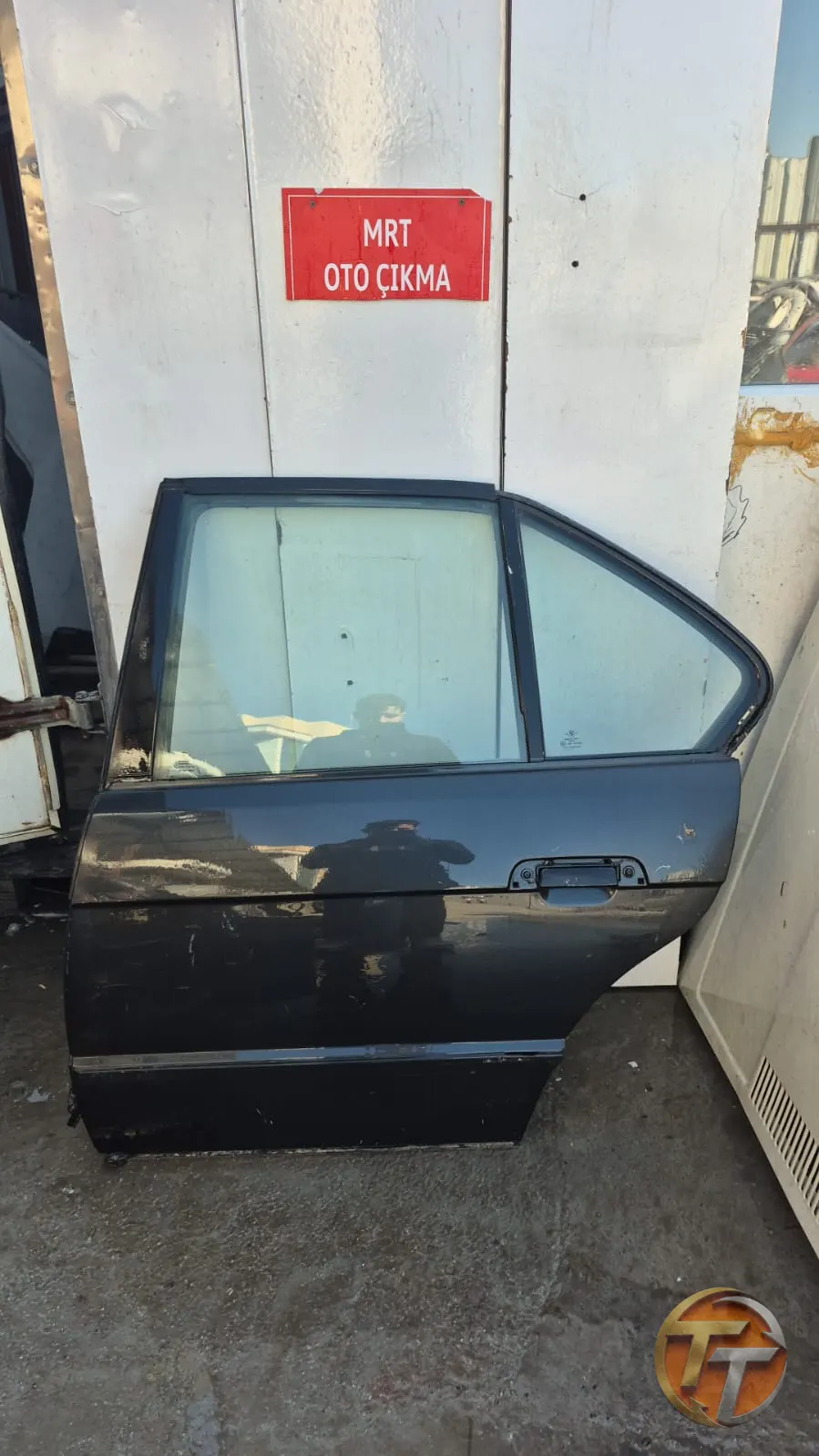 Bmw 3serisi e36 sol arka kapı