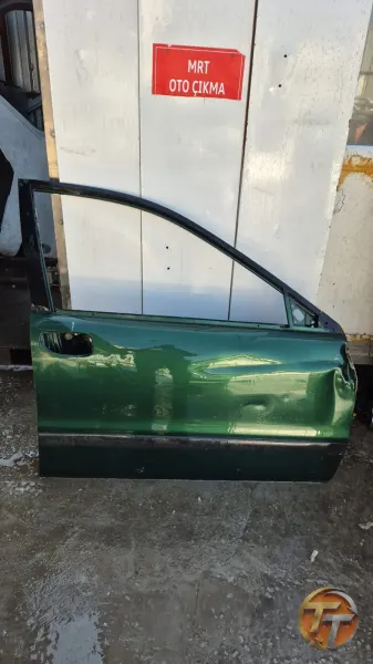 Volvo s40 sağ ön kapı