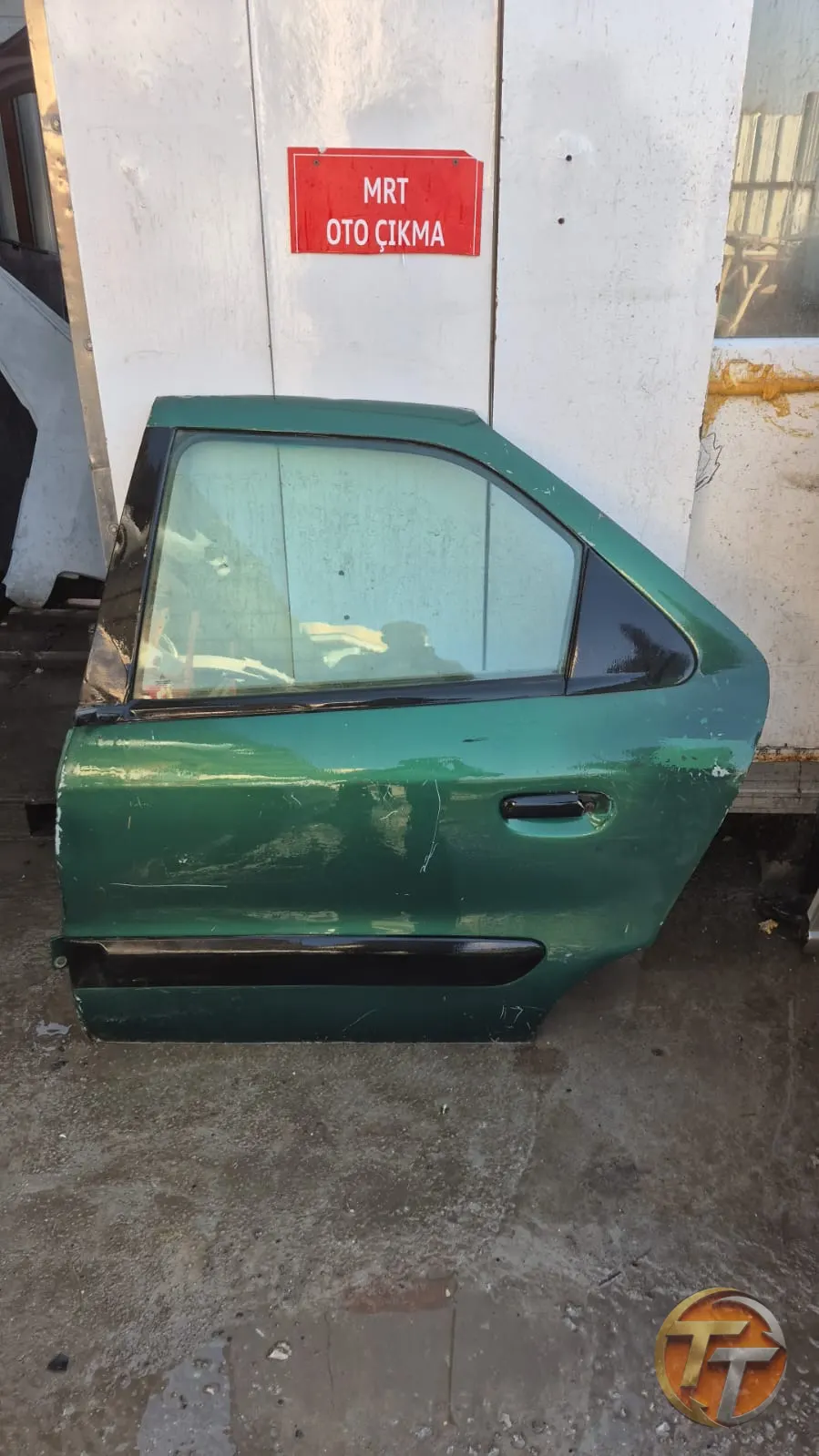 Citroen xsara sol arka kapı