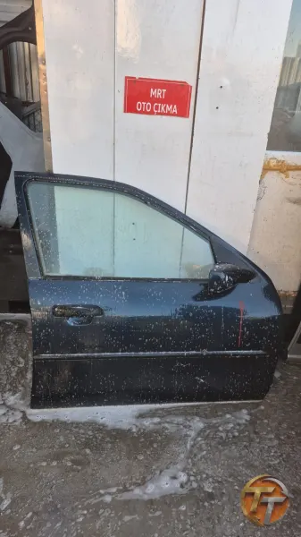 Ford mondeo sağ ön kapı