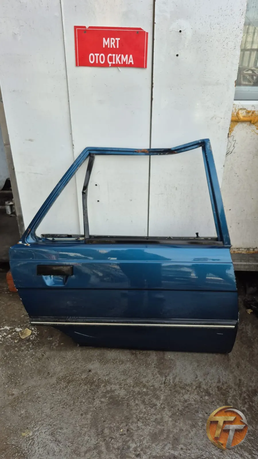 Renault 9 sag arka kapı