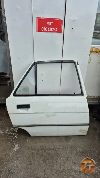 Renault 9 sag arka kapı