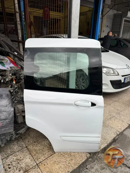 Ford courier sağ sürgülü kapı