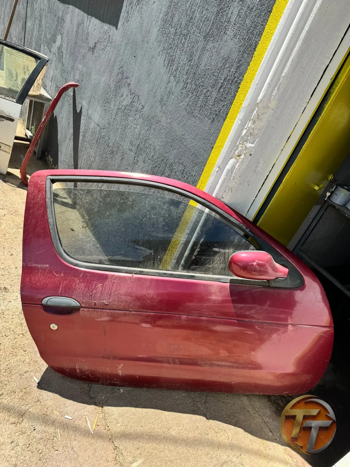 Renault megane 1 sağ ön kapı