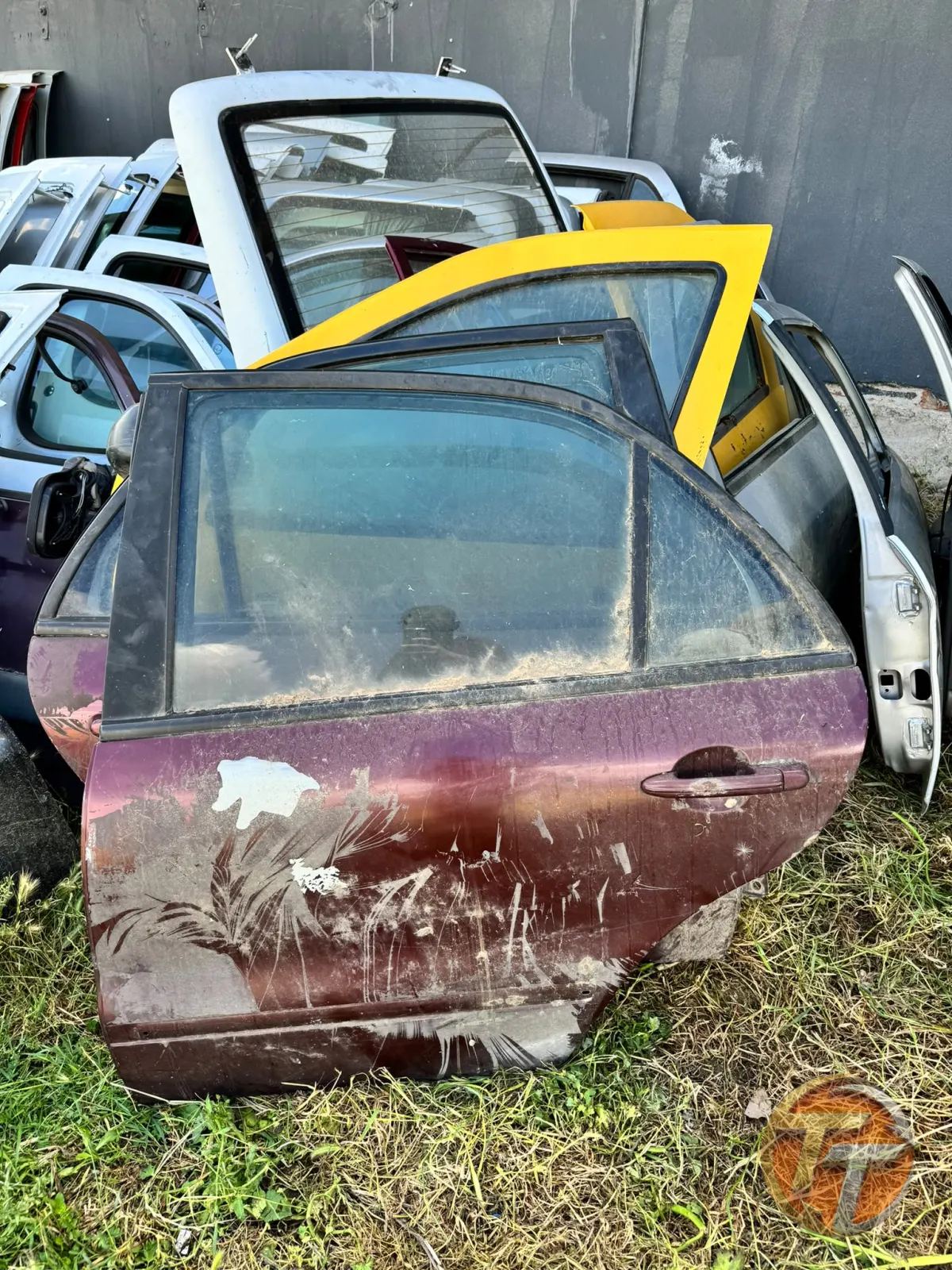Fiat marea sol arka kapı