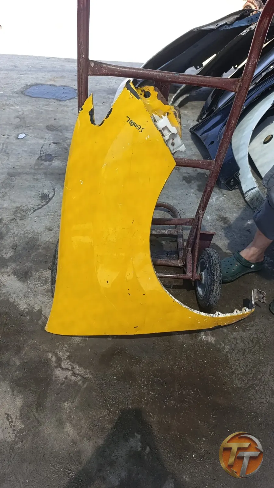 Renault symbol sağ camurluk