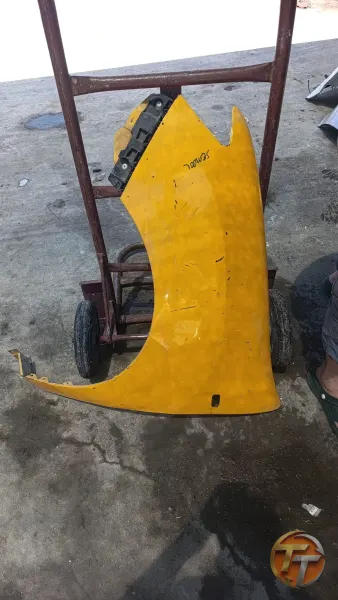 Renault symbol sol camurluk