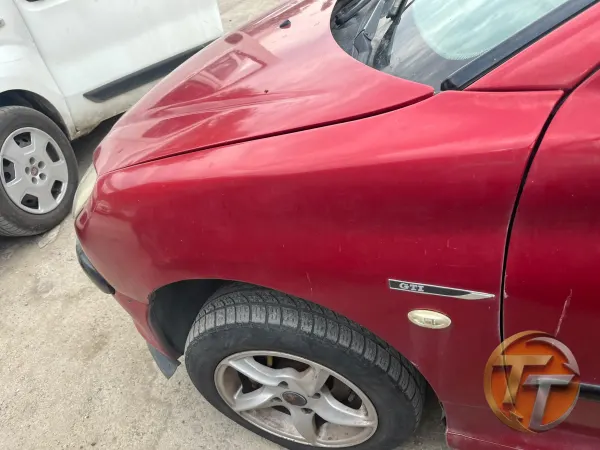 Peugeout 206 sol ön çamurluk