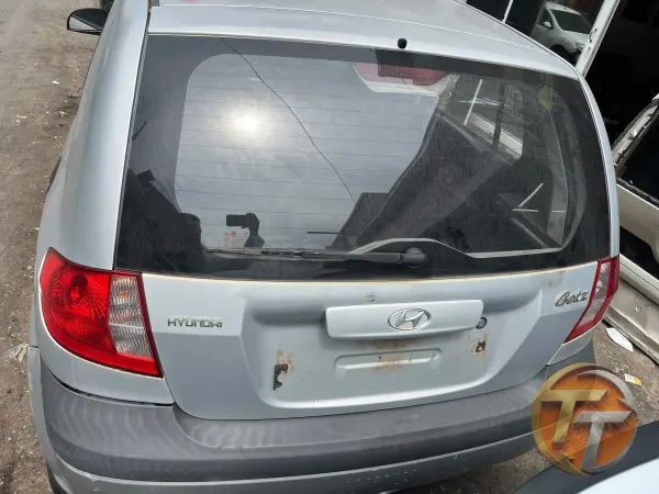 Hyundai getz bagaj kapağı