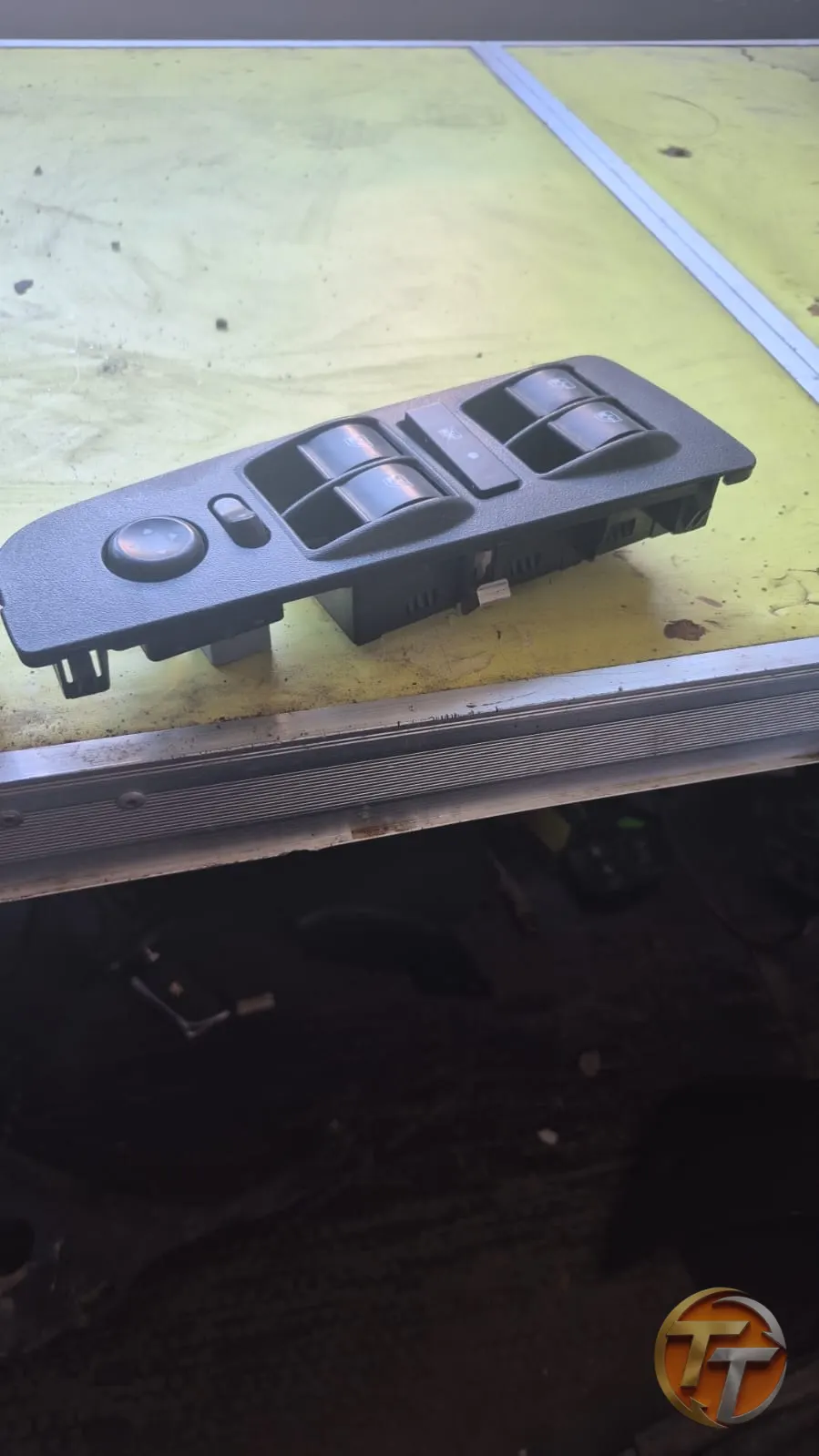 Fiat linea cam acma düğmeleri