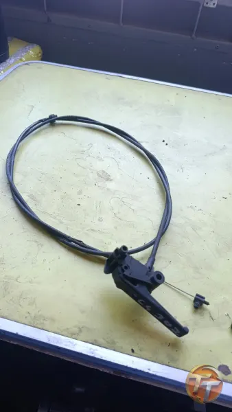 Citroen C4 -307 kaput açma teli