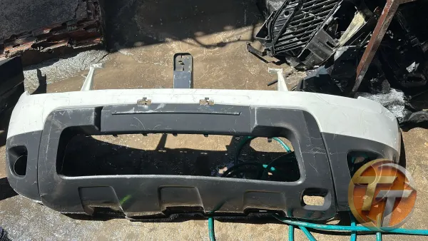 Dacia Duster ön tampon