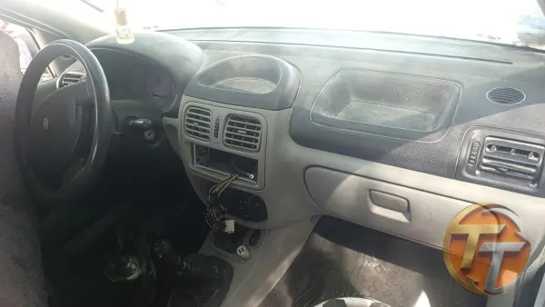 Renault Clio torpido