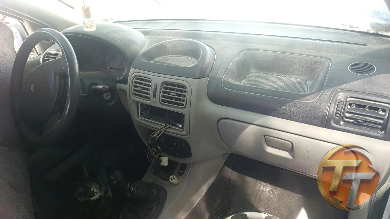 Renault Clio torpido