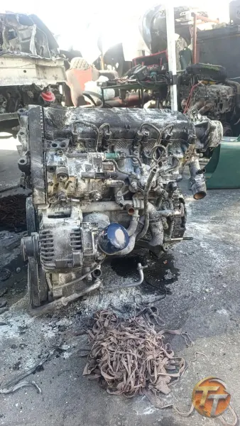 Renault Clio komple motor arkadan marşlı