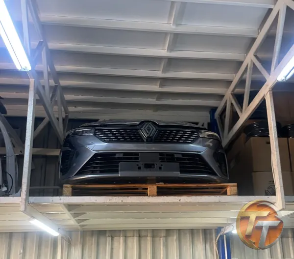 Renault Ön Tampon ve Izgara