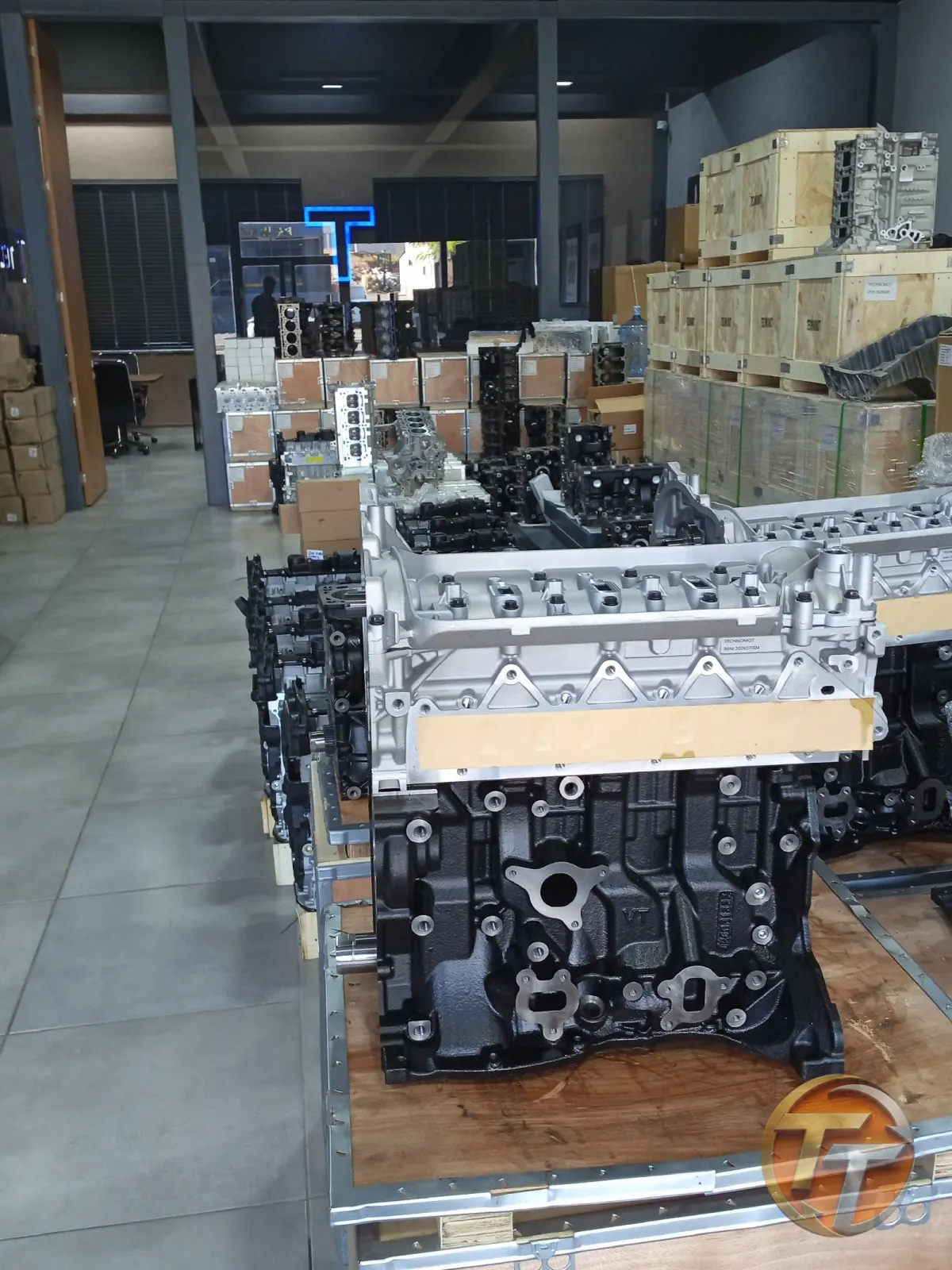 R9M BOŞ BLOK YARIM MOTOR KOMPLE MOTOR