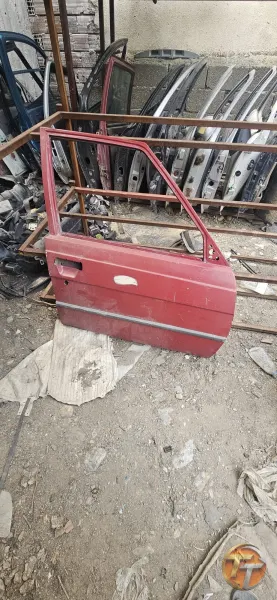 Renault broadway sağ ön kapı