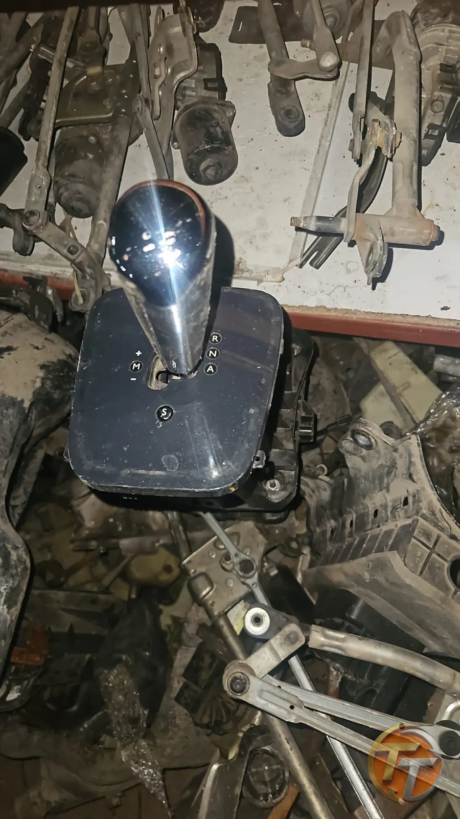 3008 yarı otomatik vites kolu