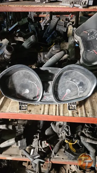 Ford Fiesta gösterge paneli