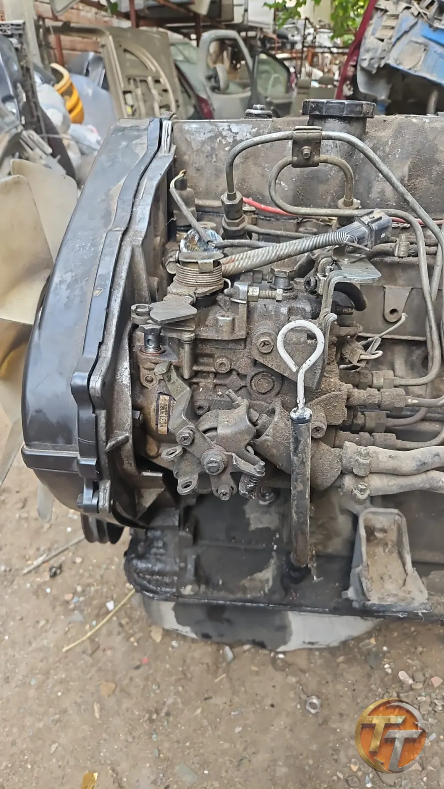 Mitsubishi L300 mazot pompası