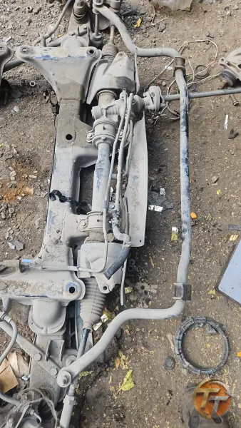 Mitsubishi L300 direksiyon kutusu